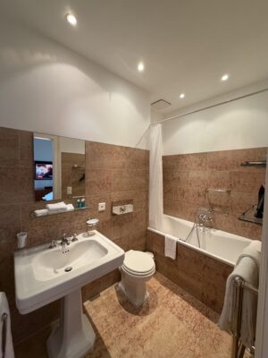 Adams Apartment Master Bathroom